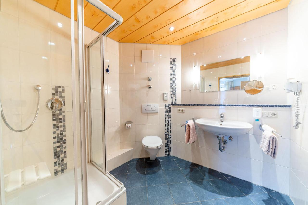 Hotel Alpenhof Bad Worishofen Bagian luar foto