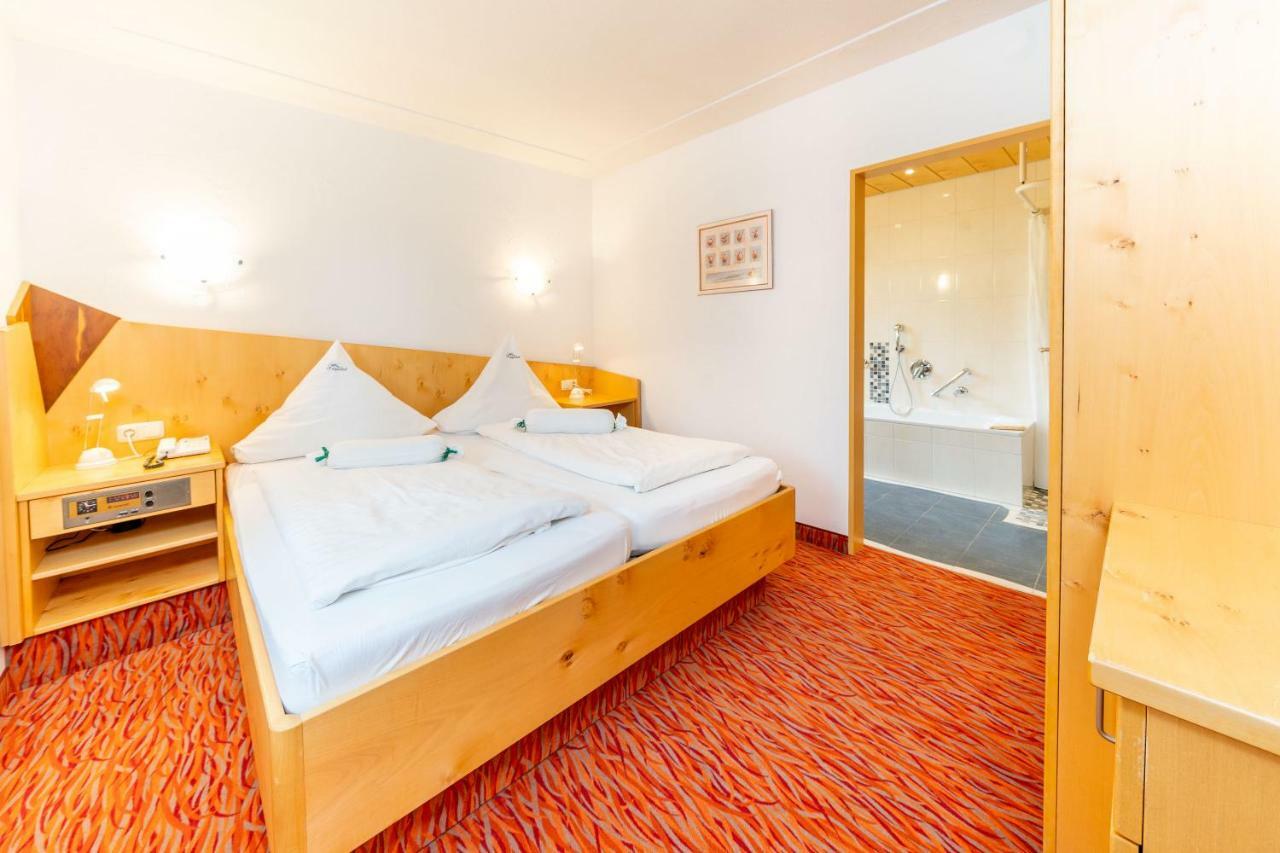 Hotel Alpenhof Bad Worishofen Bagian luar foto